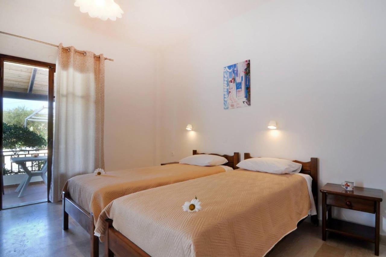 Makris Apartments Arillas  Eksteriør bilde